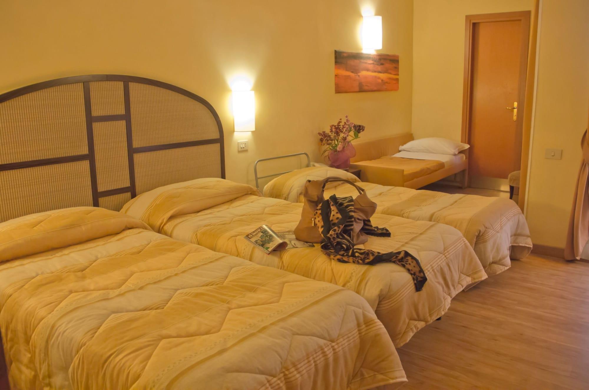 Hotel Novecento Roma Ngoại thất bức ảnh