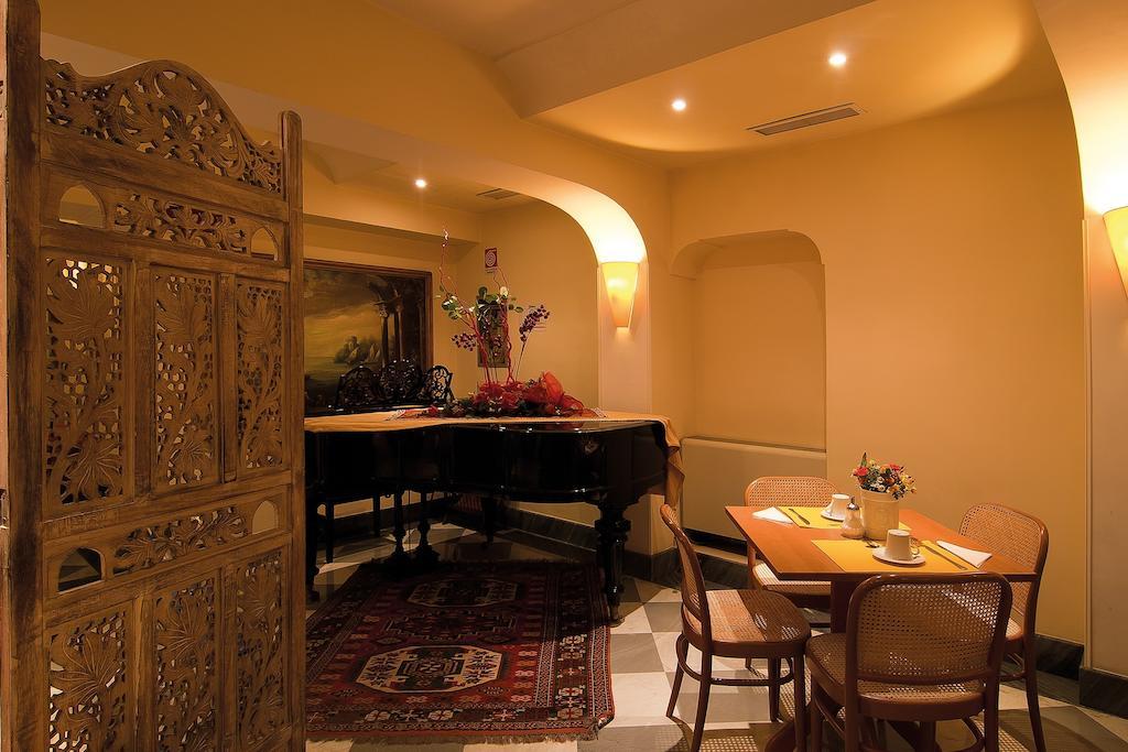 Hotel Novecento Roma Ngoại thất bức ảnh