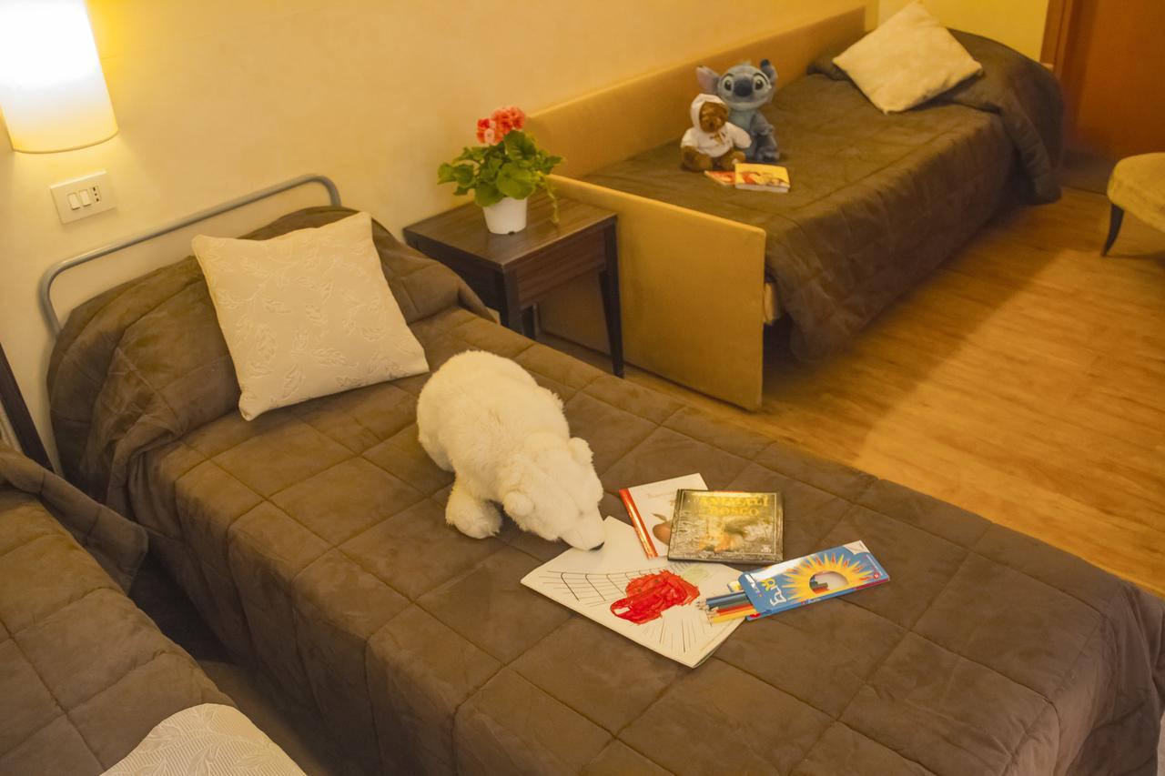 Hotel Novecento Roma Ngoại thất bức ảnh